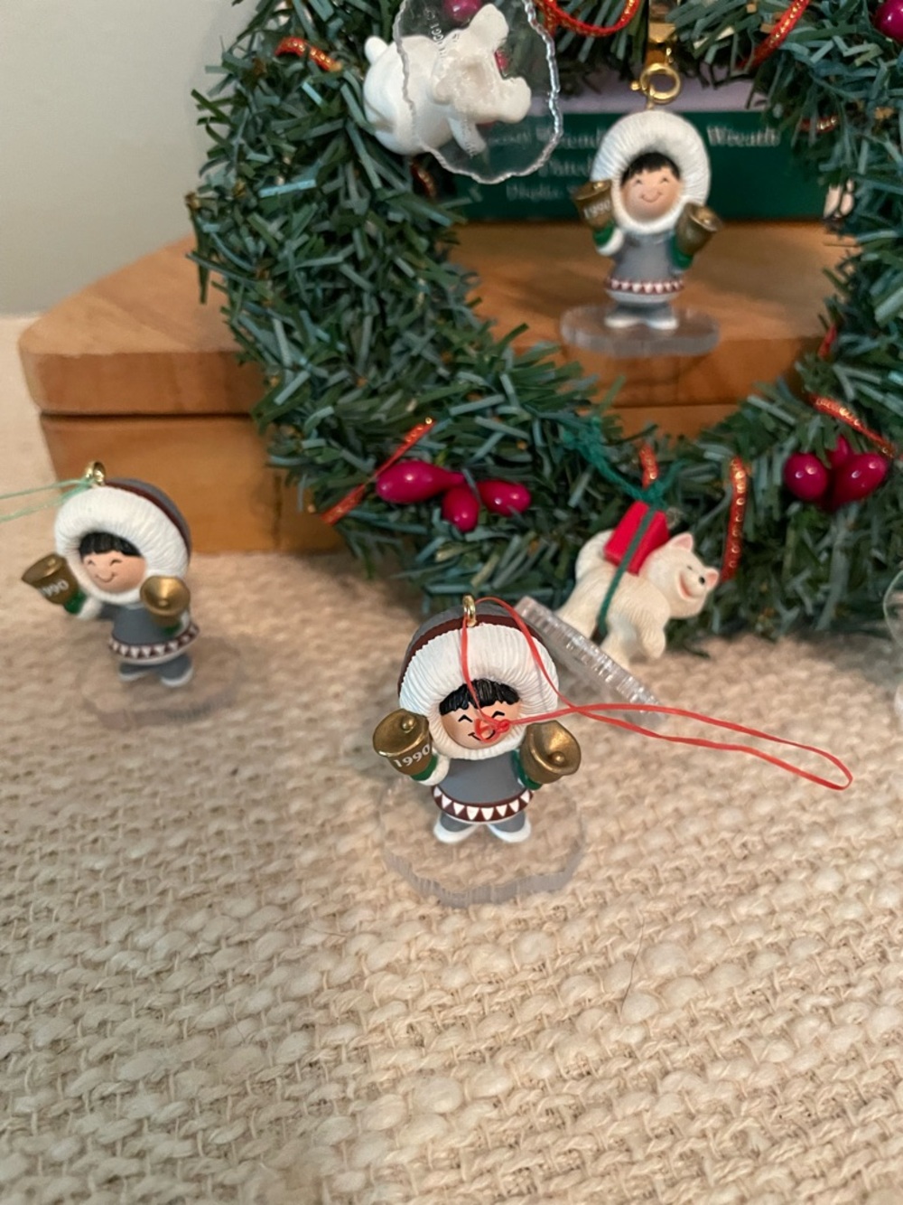 Hallmark 1990 Little Frosty Friends Wreath and Ornament